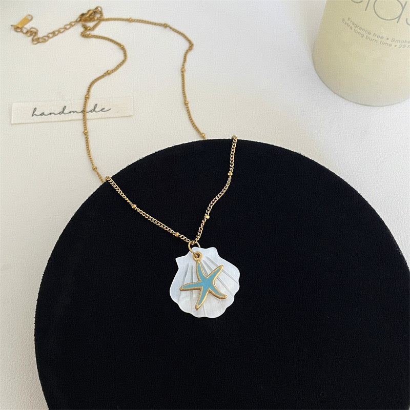 Aurelia Shell Necklace