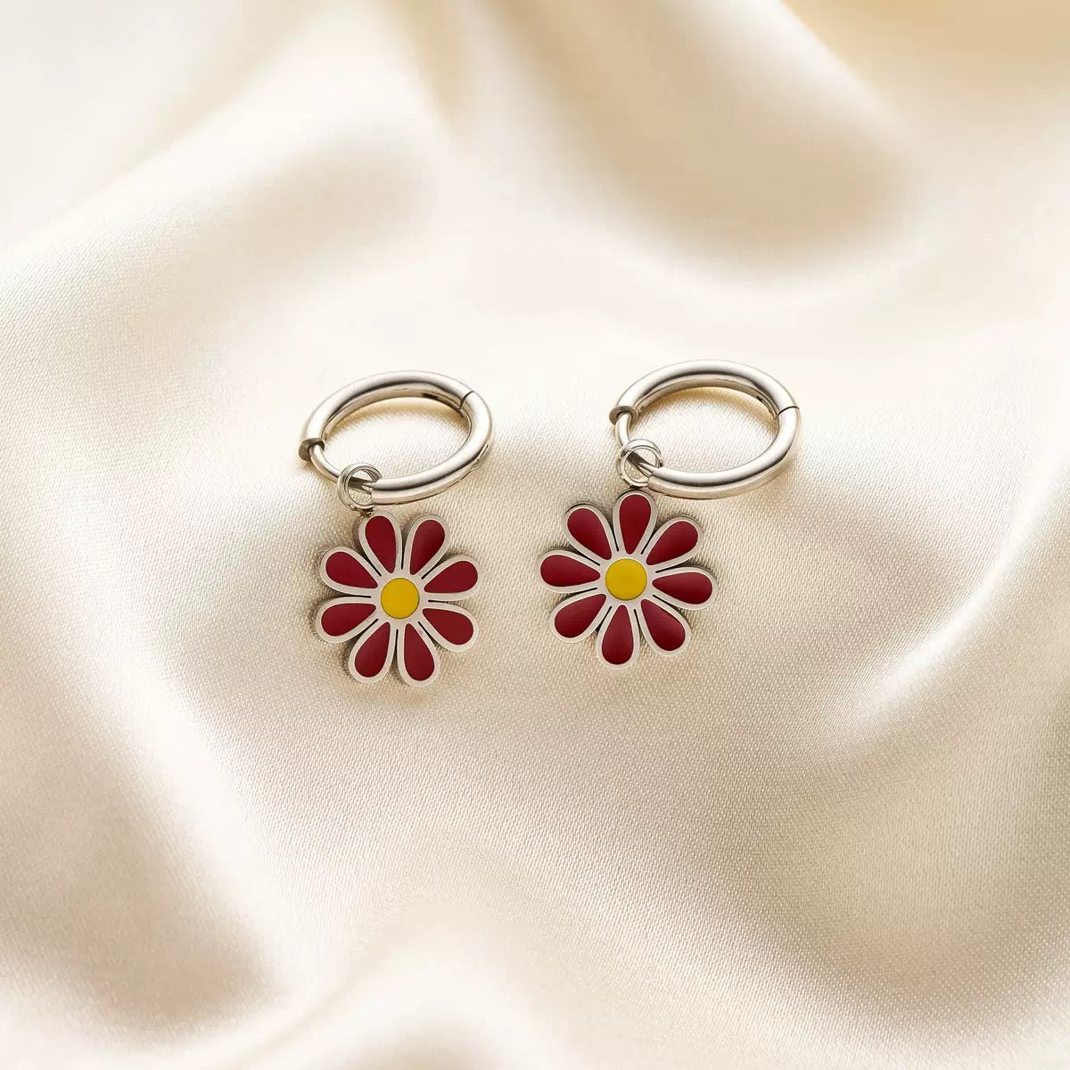 Red Daisy Pop