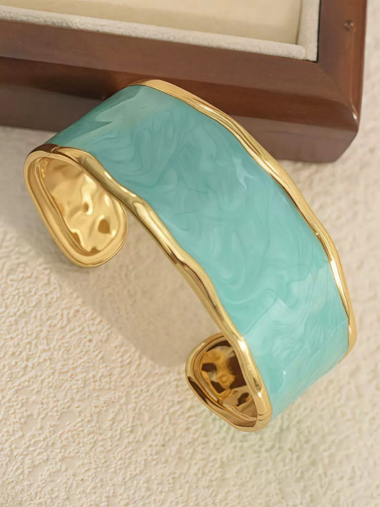 Aqua Veil Cuff