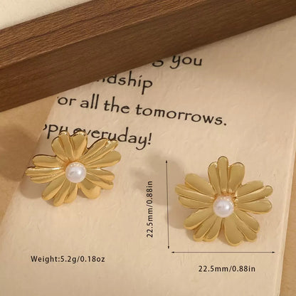 Aurelia Flower Studs