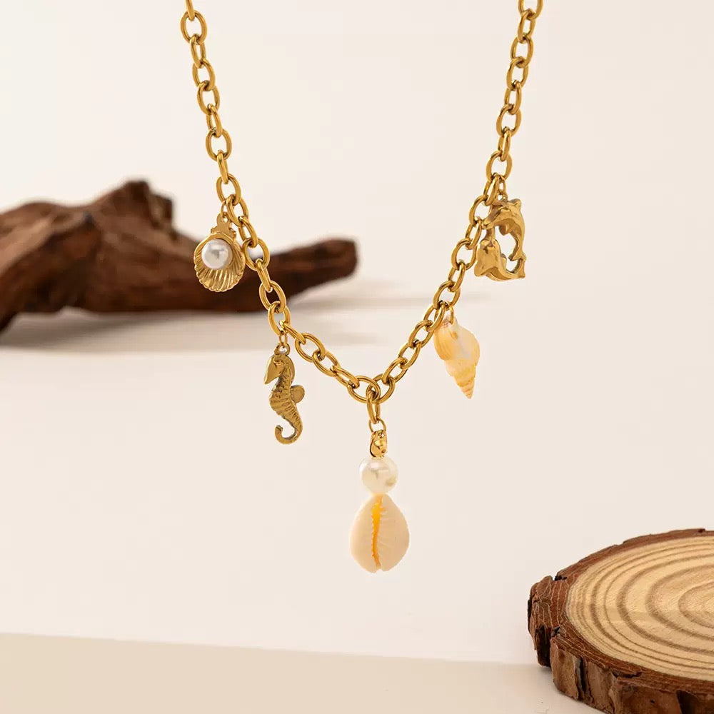 Coastal Glow Necklace