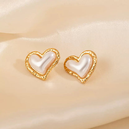 Dreamy Heart Studs