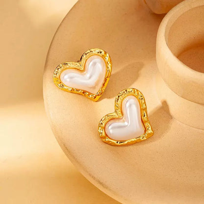 Dreamy Heart Studs