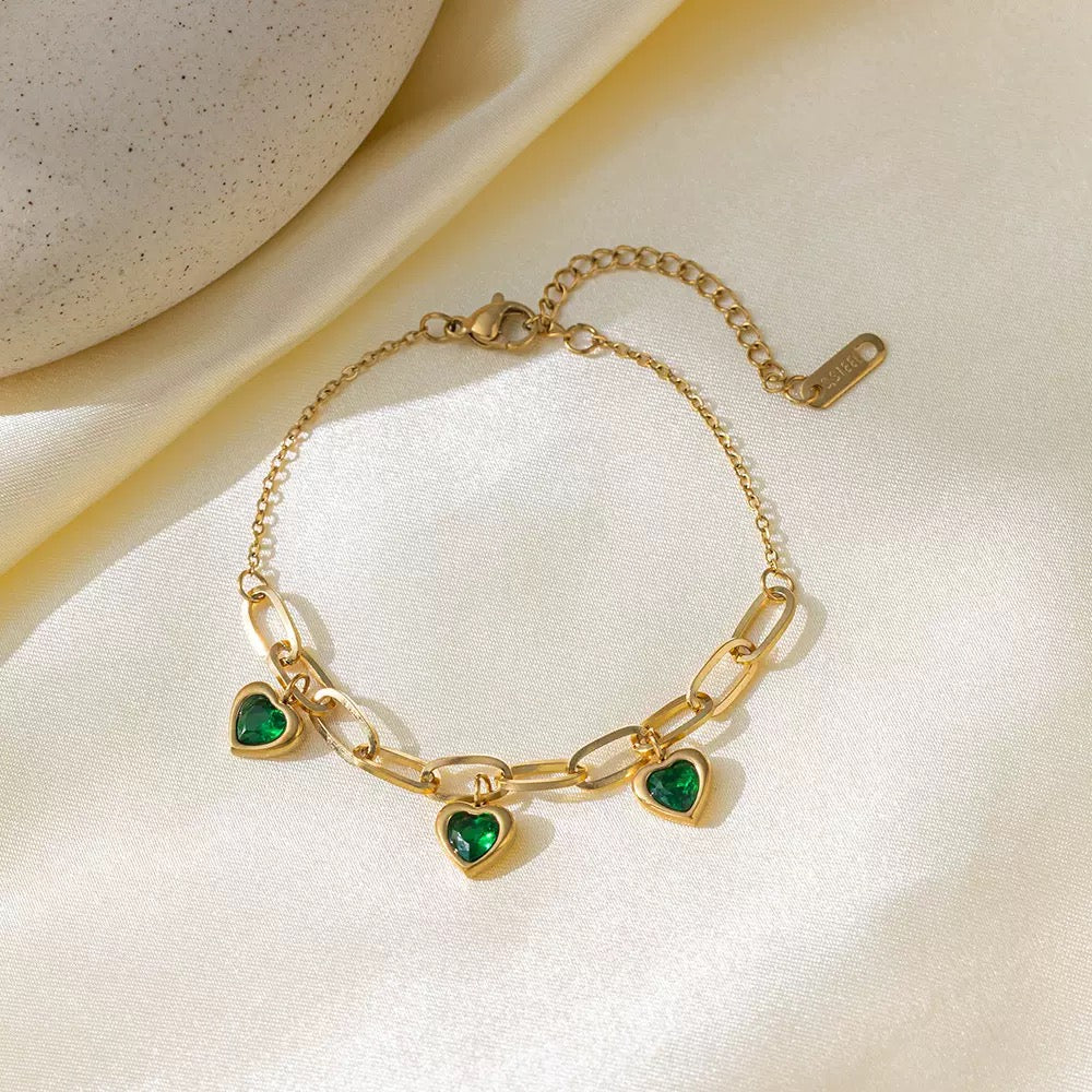 Emerald Embrace Heart Bracelet