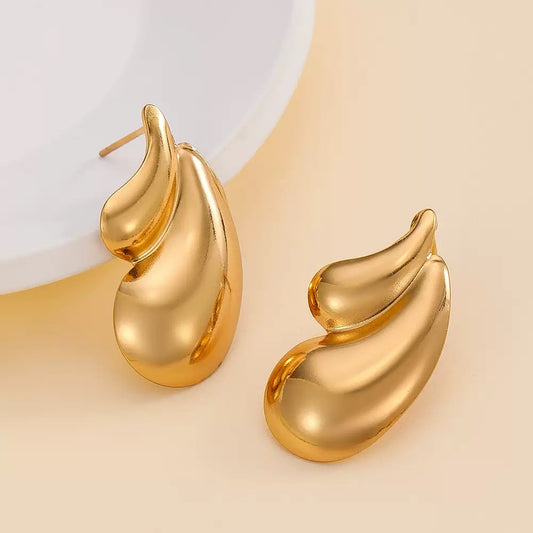 Liquid Glow Studs