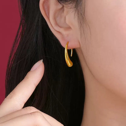 Minimal Teardrop Earrings