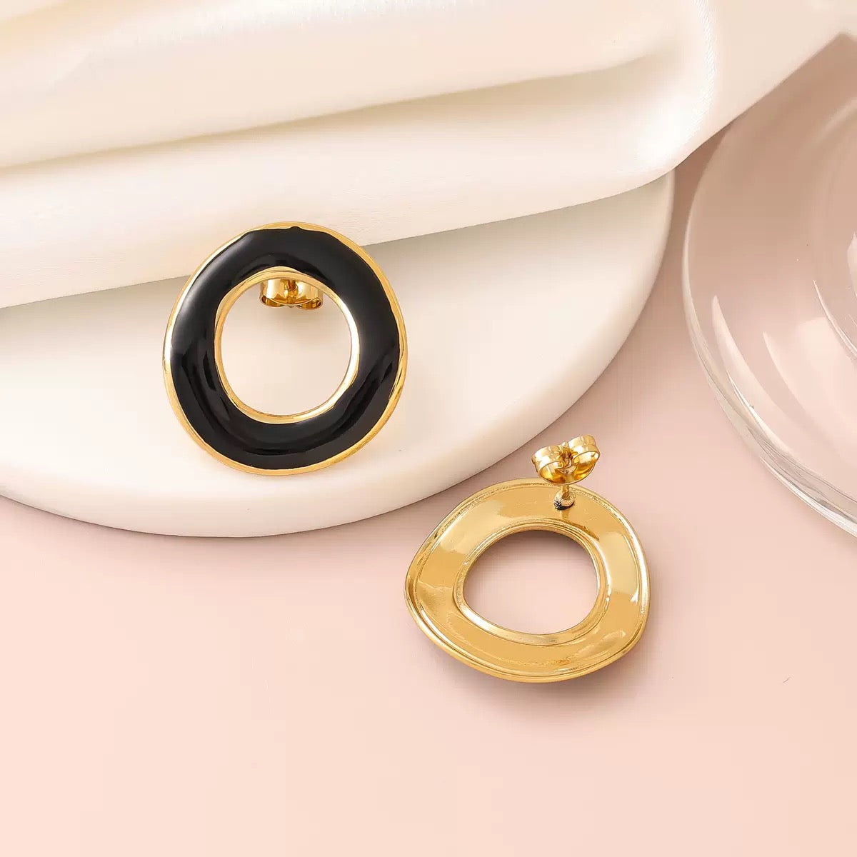 Modern Black Hoops