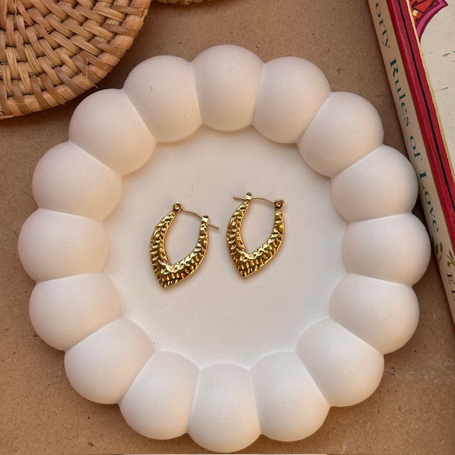 Modern Muse Hoops