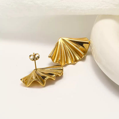 Radiant Fan Studs