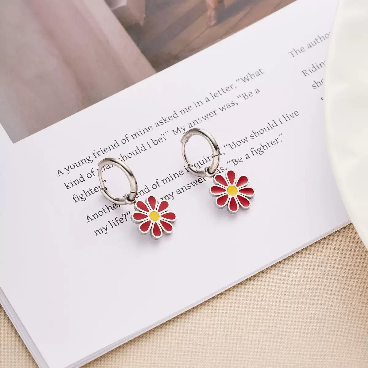 Red Daisy Pop