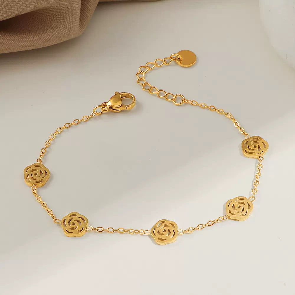 Rosy Chain Bracelet
