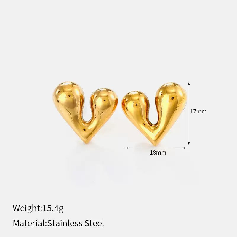 Royale Love Studs