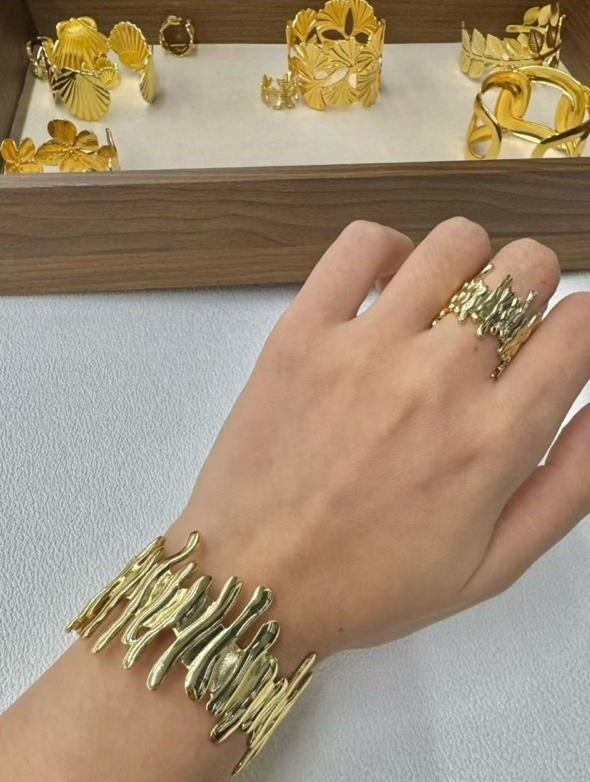 Sculpted Flame Cuff