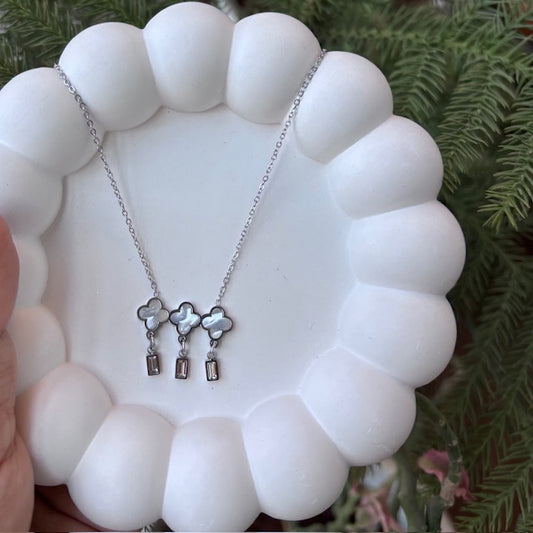 Silver Three Clover Necklace
