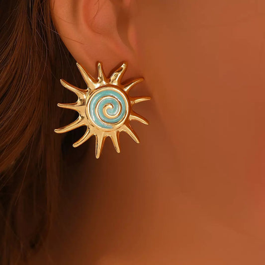 Sunlit Shore Studs