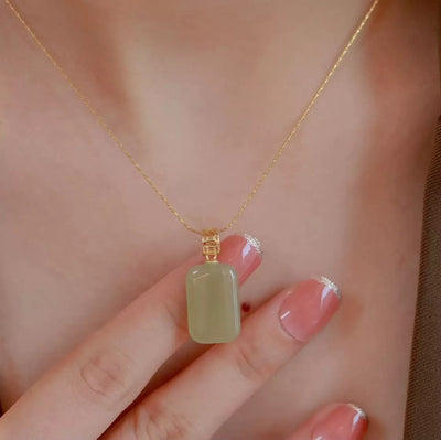 necklace 3